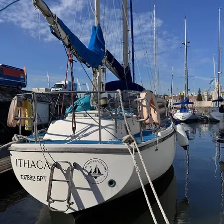 Boat 船上ホテル